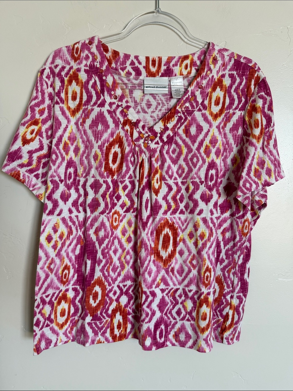 Alfred Dunner Pink Multicolor V-Neck Short Sleeve Top